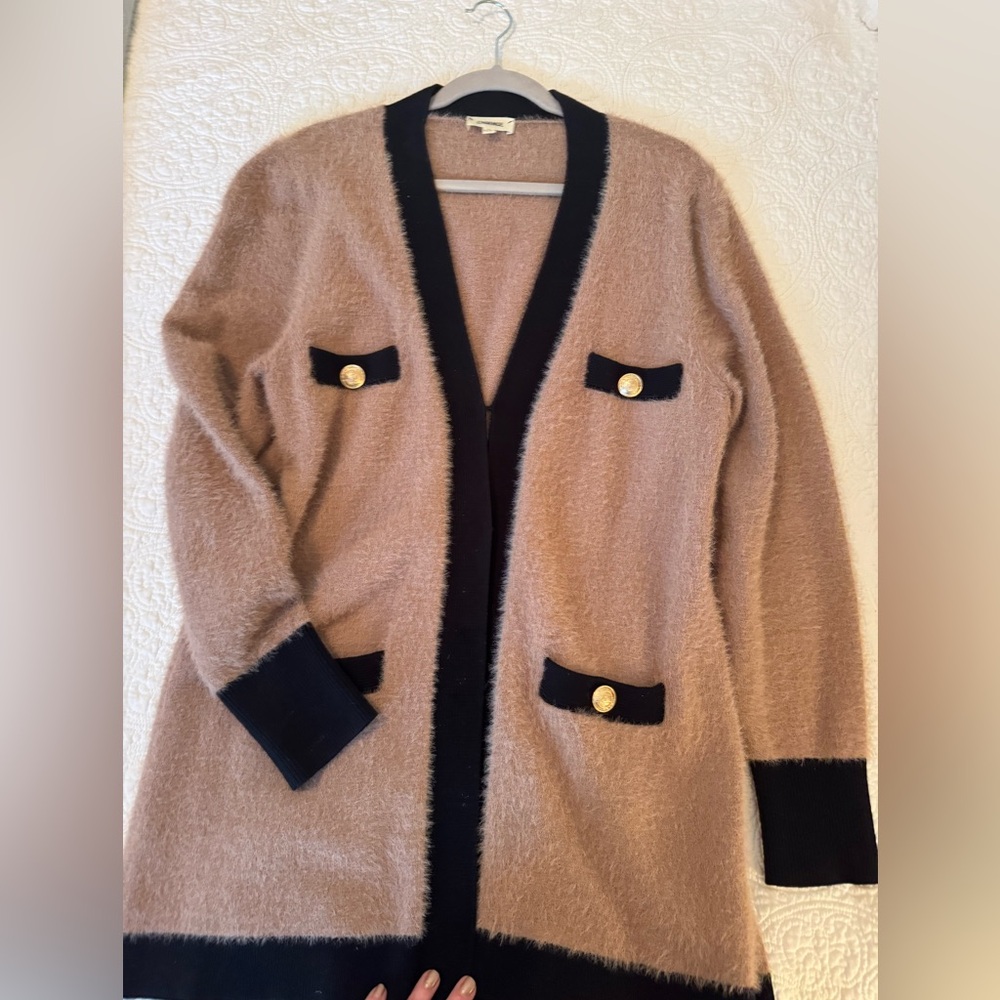 Lagence Women's camel and Black fuzzy Cardigan Sweater. - Picture 3 of 12